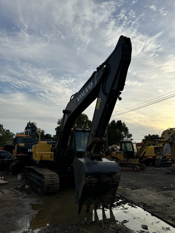 Crawler excavator VOLVO EC220D: picture 14 Crawler excavator VOLVO EC220D: picture 14
