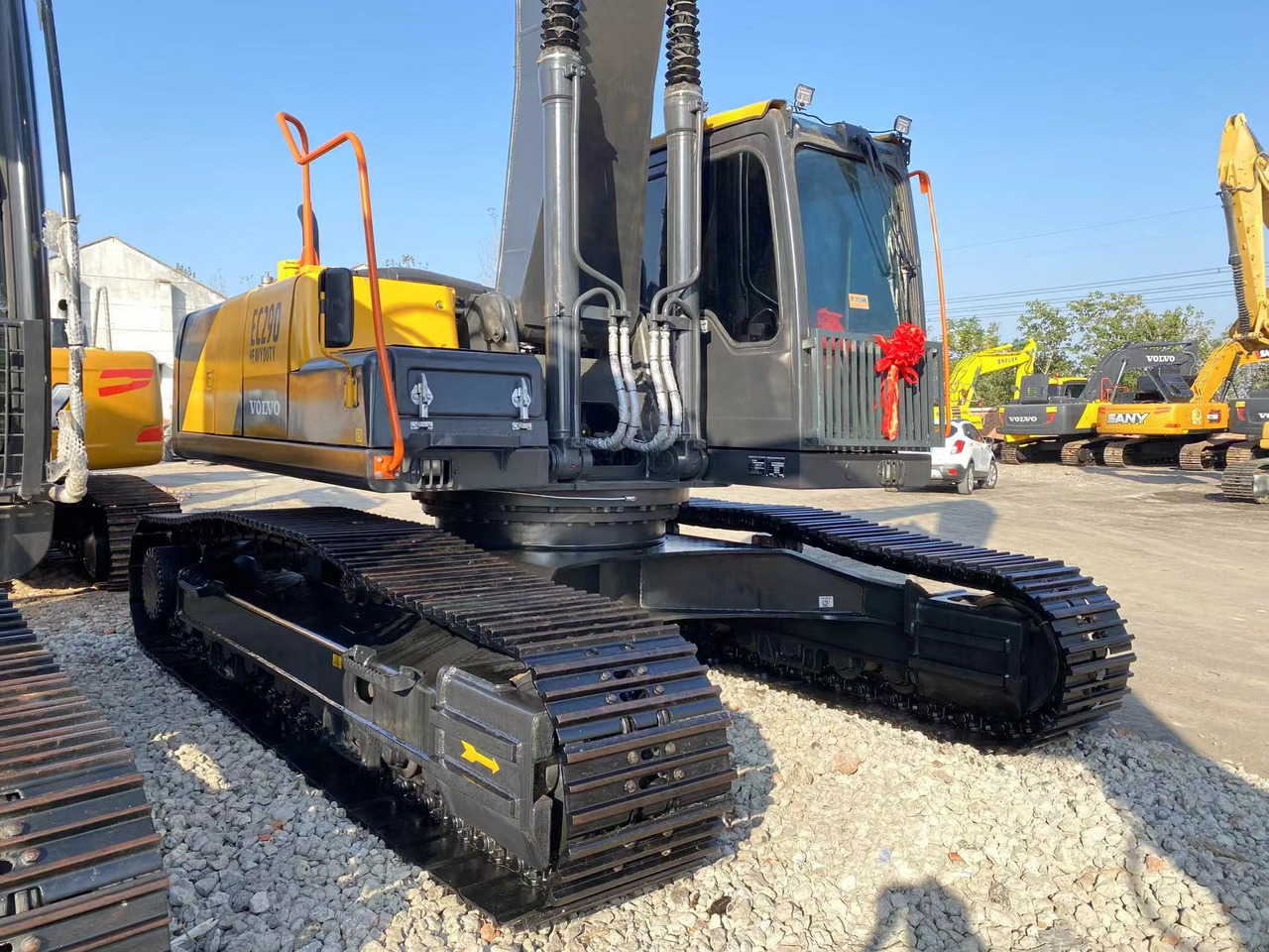 VOLVO EC290 - Crawler excavator: picture 3 VOLVO EC290 - Crawler excavator: picture 3