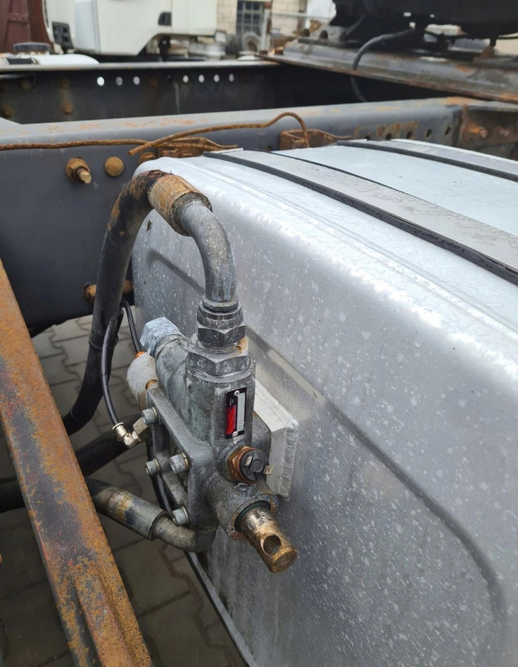 HYDRAULIKA WYWROTU BINOTTO RENAULT DXI GAMA T K VOLVO FH FM 9 12 13 4 - Hydraulics: picture 4 HYDRAULIKA WYWROTU BINOTTO RENAULT DXI GAMA T K VOLVO FH FM 9 12 13 4 - Hydraulics: picture 4