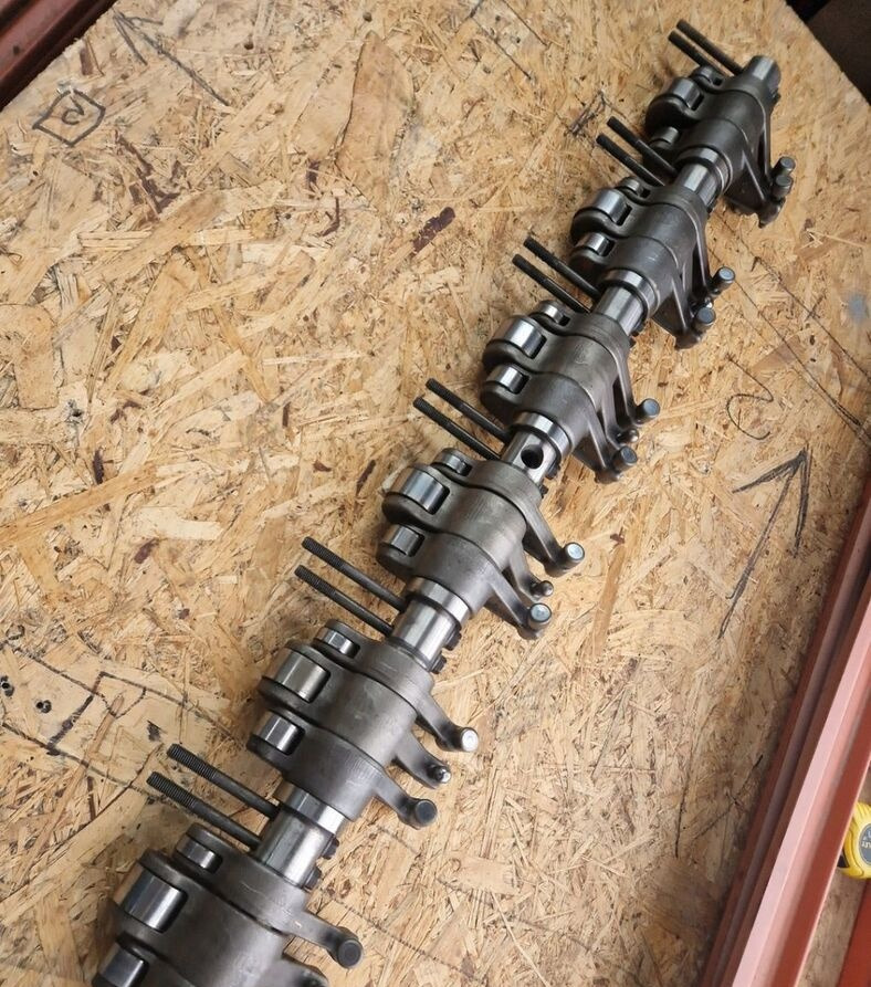 KLAWIATURA ZAWOROWA BEZ VEB VOLVO FH 13 RENAULT MAGNUM DXI 13 - Engine and parts for Truck: picture 2 KLAWIATURA ZAWOROWA BEZ VEB VOLVO FH 13 RENAULT MAGNUM DXI 13 - Engine and parts for Truck: picture 2
