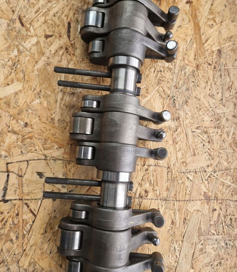 KLAWIATURA ZAWOROWA BEZ VEB VOLVO FH 13 RENAULT MAGNUM DXI 13 - Engine and parts for Truck: picture 4 KLAWIATURA ZAWOROWA BEZ VEB VOLVO FH 13 RENAULT MAGNUM DXI 13 - Engine and parts for Truck: picture 4
