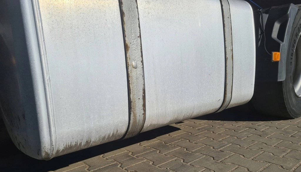 RENAULT DXI GAMA T C K VOLVO FH FM FMX - Fuel tank: picture 3 RENAULT DXI GAMA T C K VOLVO FH FM FMX - Fuel tank: picture 3