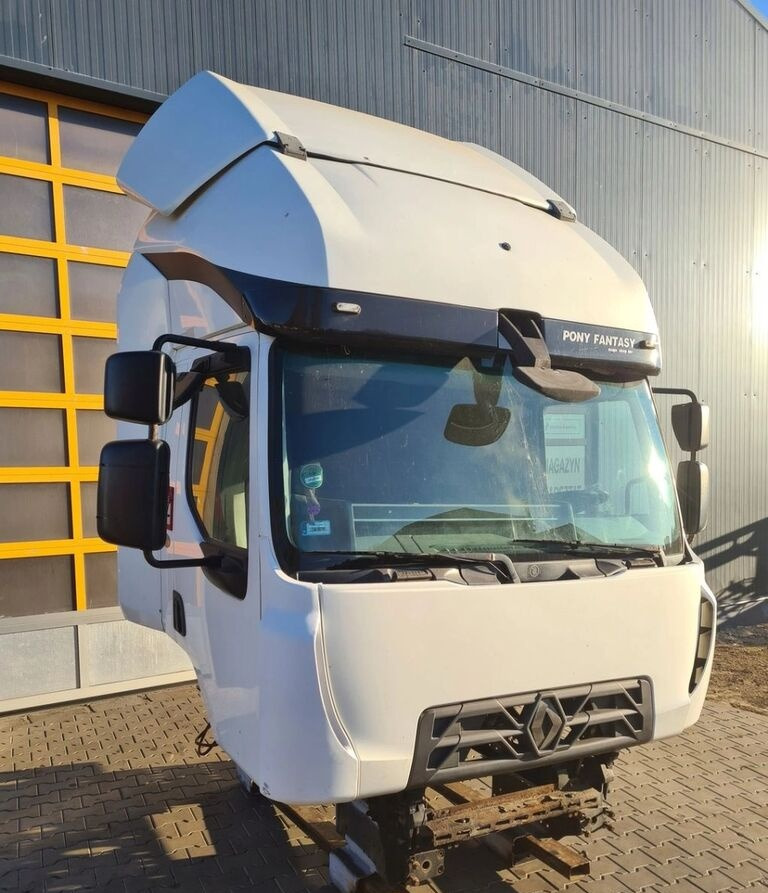 Renault GAMA D12 EURO 6 truck - Cab for Truck: picture 1 Renault GAMA D12 EURO 6 truck - Cab for Truck: picture 1
