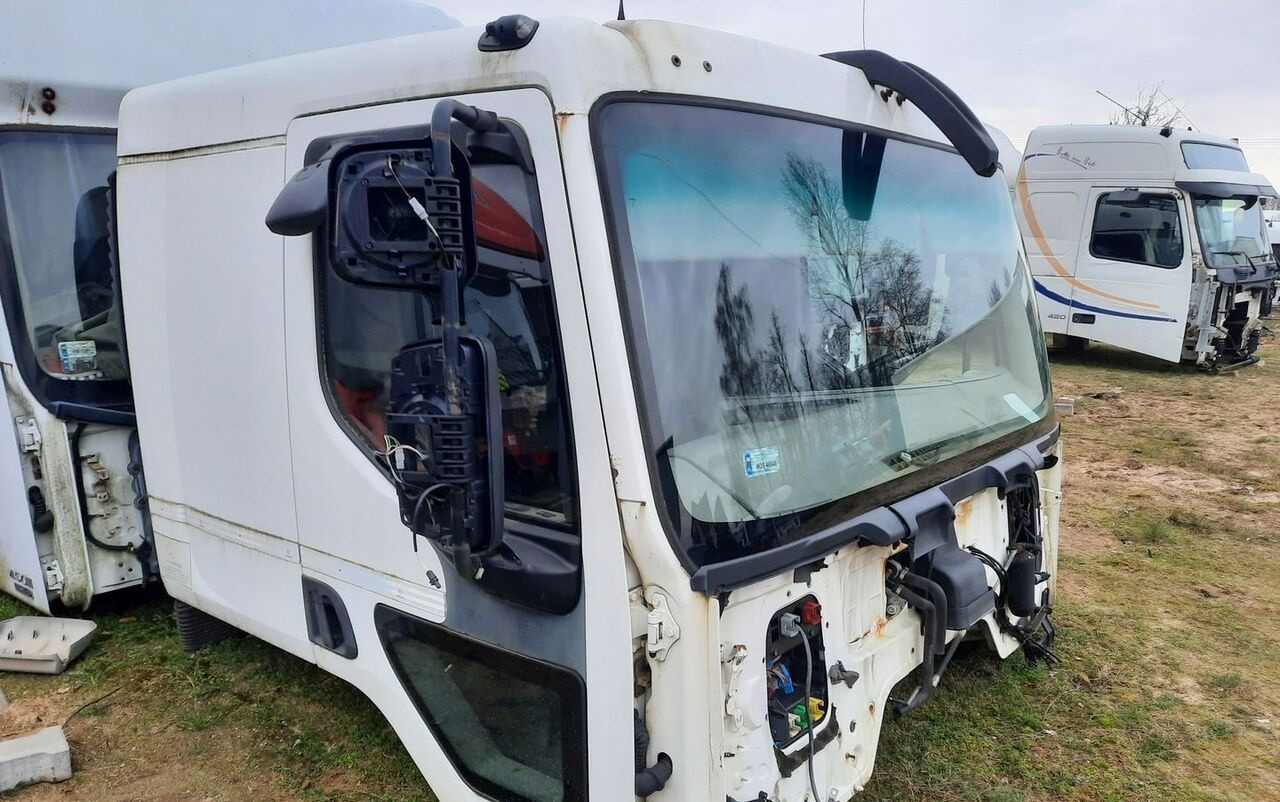 Renault PREMIUM 460 DXI - Cab for Truck: picture 5 Renault PREMIUM 460 DXI - Cab for Truck: picture 5