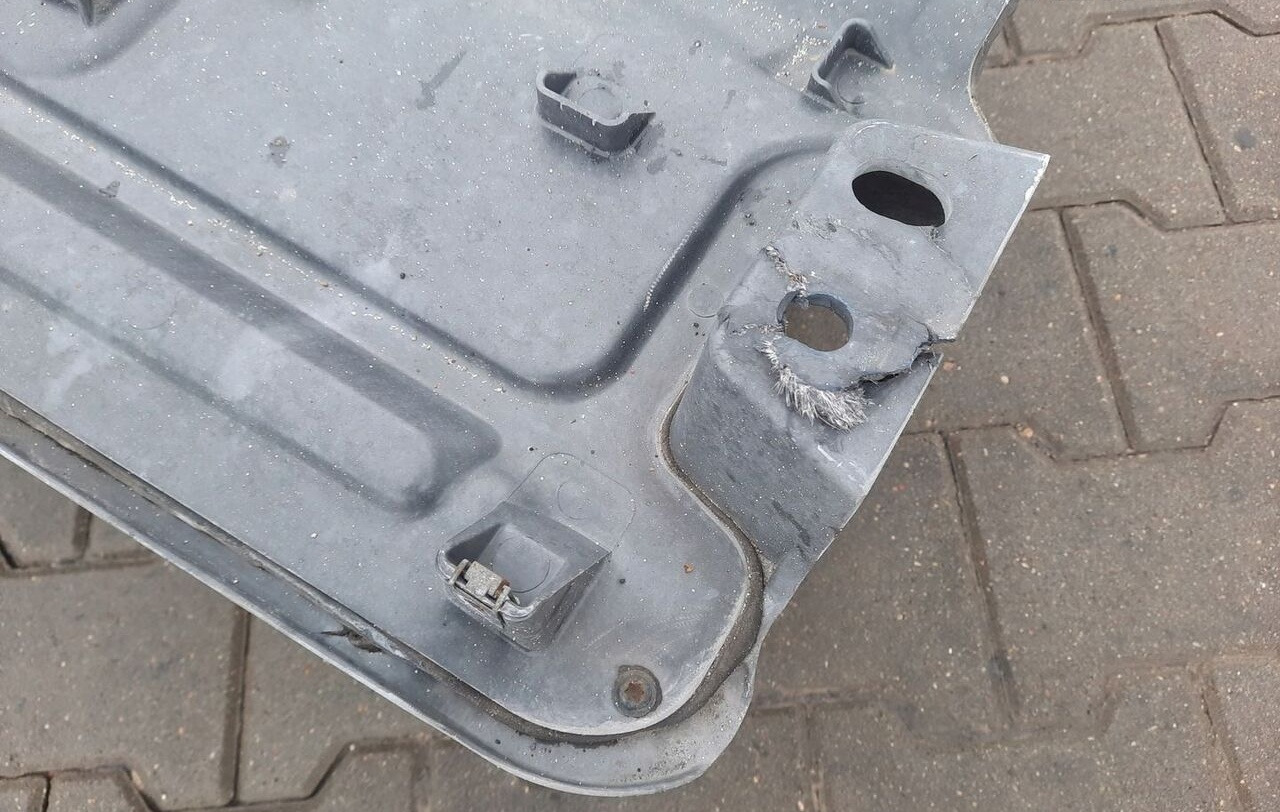 Renault SCHOWEK POD KABINĘ LEWY RENAULT GAMA T RANGE 82225949 - Cab and interior for Truck: picture 3 Renault SCHOWEK POD KABINĘ LEWY RENAULT GAMA T RANGE 82225949 - Cab and interior for Truck: picture 3