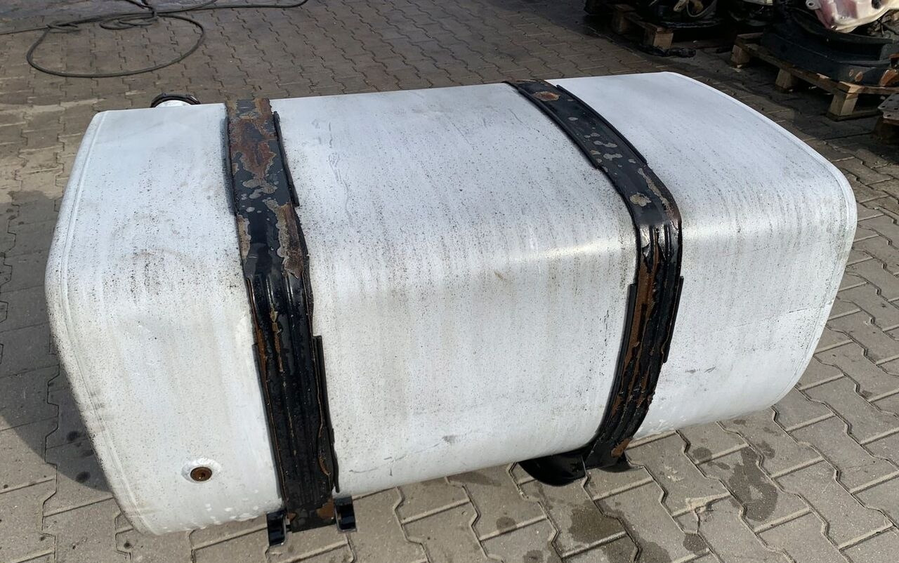 Renault ZBIORNIK PALIWA RENAULT DXI VOLVO FH FM 120X70X70 20503507 - Fuel tank for Truck: picture 2 Renault ZBIORNIK PALIWA RENAULT DXI VOLVO FH FM 120X70X70 20503507 - Fuel tank for Truck: picture 2