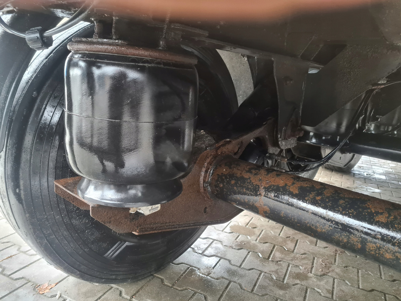 SAF OŚ NACZEPA WYWROTKA CYSTERNA TARCZE INTRAX KOMPLETNA SAF B9-22S SBS2243-10 - Rear axle for Trailer: picture 4 SAF OŚ NACZEPA WYWROTKA CYSTERNA TARCZE INTRAX KOMPLETNA SAF B9-22S SBS2243-10 - Rear axle for Trailer: picture 4