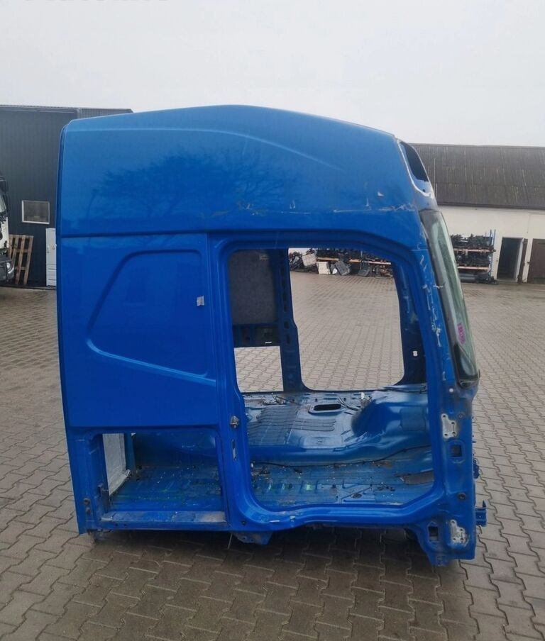 Cab for Truck VOLVO GOŁY SZKIELET POSZYCIE BLACHA Volvo FH 4 GLOBETROTTER: picture 6 Cab for Truck VOLVO GOŁY SZKIELET POSZYCIE BLACHA Volvo FH 4 GLOBETROTTER: picture 6