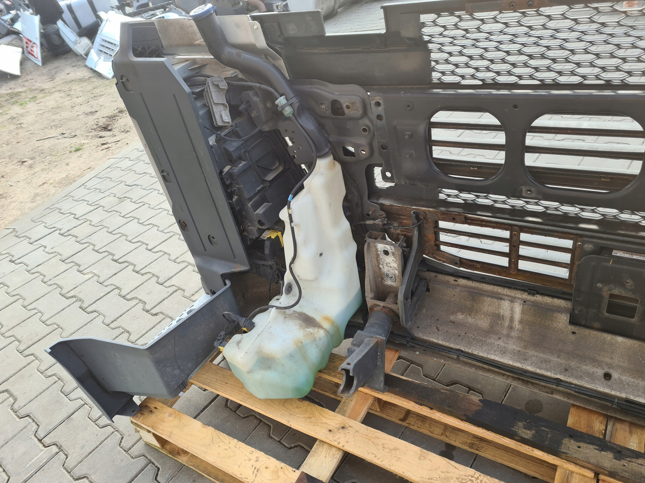 Bumper for Truck VOLVO KOMPLETNY PRZÓD LAMPA ATRAPA GRILL BELKA FH 4 EURO 6: picture 15