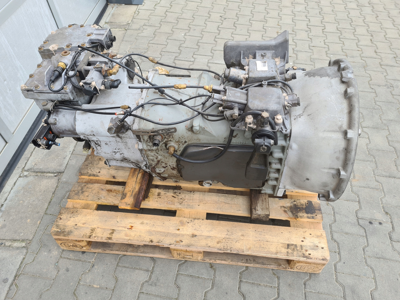 VT MANUALNA Z RETARDEREM TO2814B - Gearbox: picture 2 VT MANUALNA Z RETARDEREM TO2814B - Gearbox: picture 2