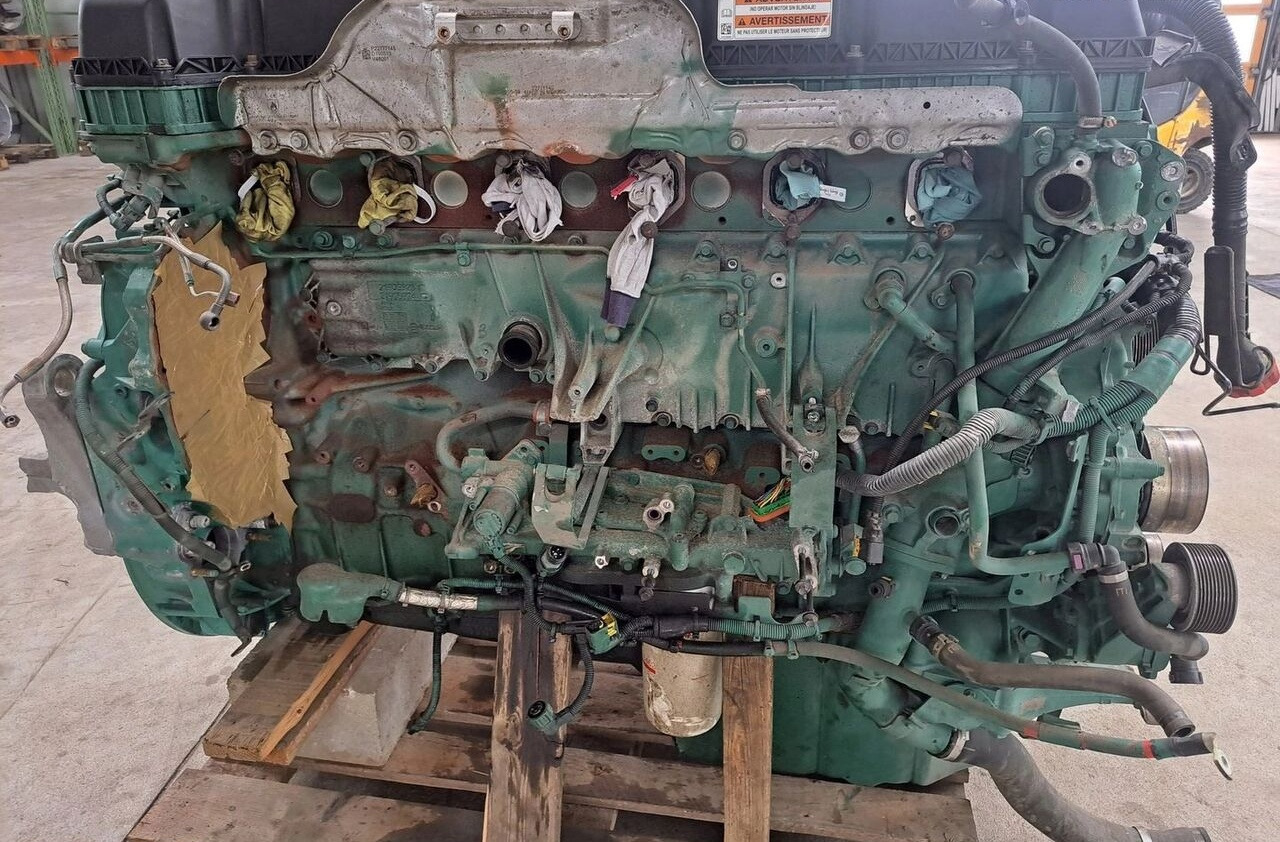 Volvo BLOK A GŁOWICA FH 4 FH5 I-SAVE Volvo VOLVO FH 4 FH5 I-SAVE D13K 460 EUVI T2600 TR25D - Engine for Truck: picture 4 Volvo BLOK A GŁOWICA FH 4 FH5 I-SAVE Volvo VOLVO FH 4 FH5 I-SAVE D13K 460 EUVI T2600 TR25D - Engine for Truck: picture 4