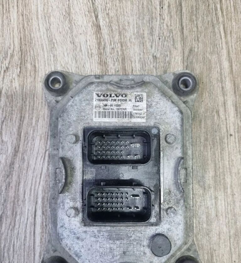 Volvo FCIOM FH 4 FMX 21855896 P04 21855896 Volvo VOLVO FH 4 FMX 21855896 P04 - ECU for Truck: picture 2 Volvo FCIOM FH 4 FMX 21855896 P04 21855896 Volvo VOLVO FH 4 FMX 21855896 P04 - ECU for Truck: picture 2