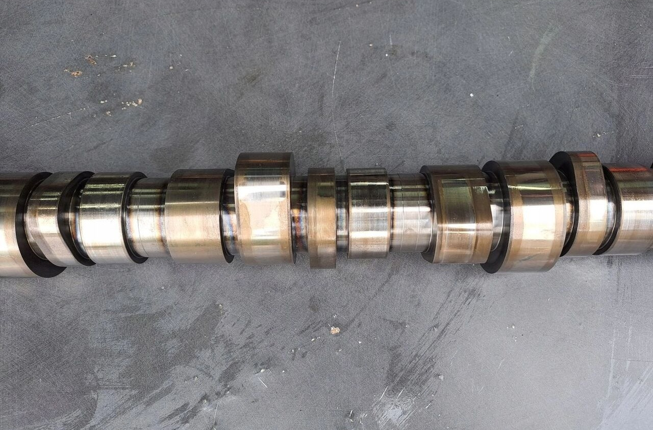 Volvo FH16 D16E 20950805 Volvo - Camshaft for Truck: picture 1 Volvo FH16 D16E 20950805 Volvo - Camshaft for Truck: picture 1