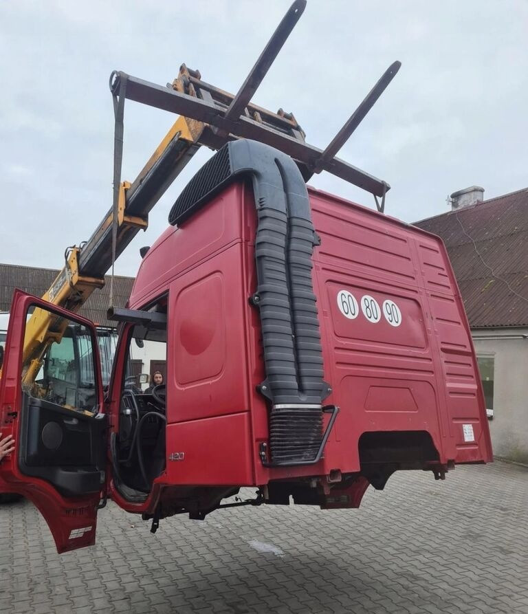 Volvo FM 9 13 LIFT EURO 5 AUTOMAT Volvo VOLVO FM 9 13 LIFT EURO 5 AUTOMAT - Cab for Truck: picture 4 Volvo FM 9 13 LIFT EURO 5 AUTOMAT Volvo VOLVO FM 9 13 LIFT EURO 5 AUTOMAT - Cab for Truck: picture 4