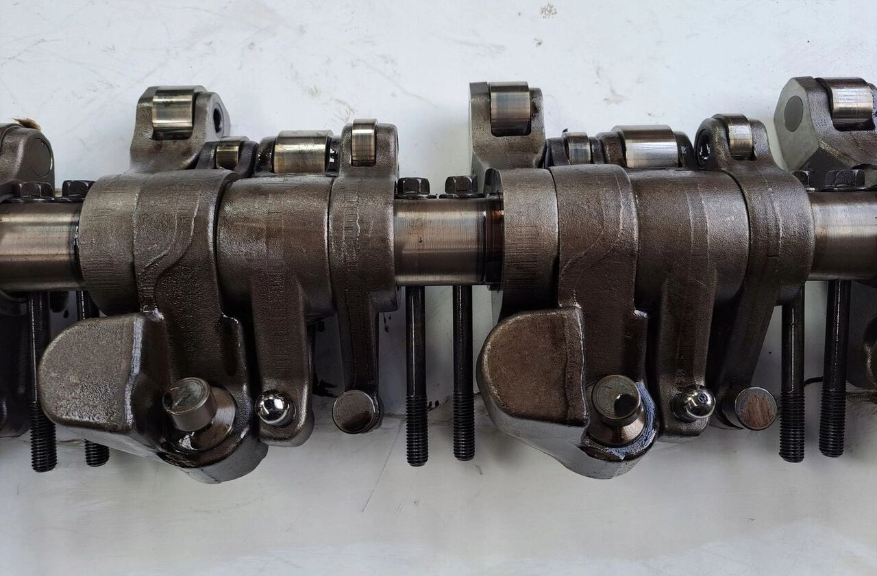 Volvo KLAWIATURA DŹWIGIENKI VEB+ FH FM 13 RENAULT MAGNUM DXI 13. 20510623 Volvo - Engine and parts for Truck: picture 3 Volvo KLAWIATURA DŹWIGIENKI VEB+ FH FM 13 RENAULT MAGNUM DXI 13. 20510623 Volvo - Engine and parts for Truck: picture 3