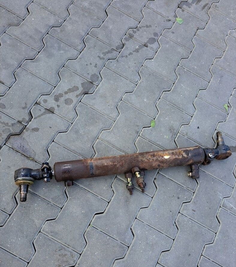 Volvo SIŁOWNIK OSI SKRĘTNEJ KIEROWANEJ 3987646 Volvo FH FM 9 12 - Steering for Truck: picture 1 Volvo SIŁOWNIK OSI SKRĘTNEJ KIEROWANEJ 3987646 Volvo FH FM 9 12 - Steering for Truck: picture 1