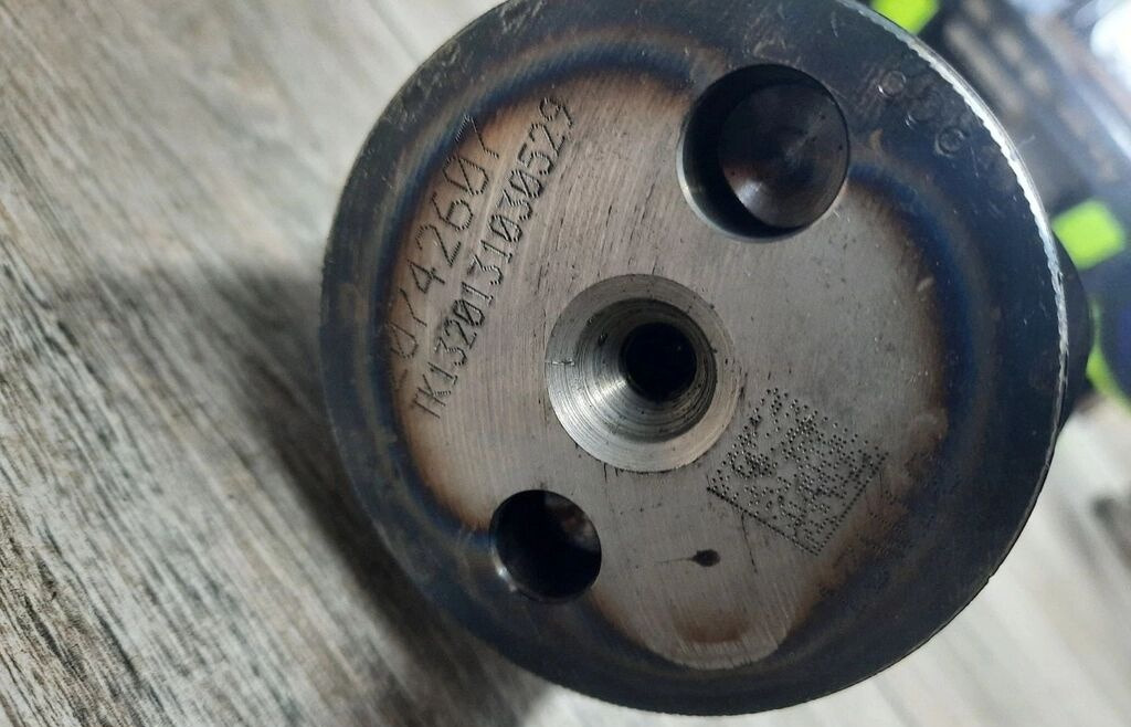 Volvo VEB FH 4 FM 4 D13K 20742607 Volvo - Camshaft for Truck: picture 4 Volvo VEB FH 4 FM 4 D13K 20742607 Volvo - Camshaft for Truck: picture 4