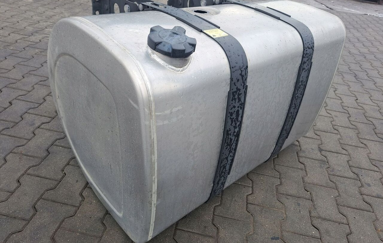 Volvo ZBIORNIK PALIWA VOLVO FH 4 FM 4 RENAULT GAMA T 110x70x70 21516448 - Fuel tank for Truck: picture 2 Volvo ZBIORNIK PALIWA VOLVO FH 4 FM 4 RENAULT GAMA T 110x70x70 21516448 - Fuel tank for Truck: picture 2