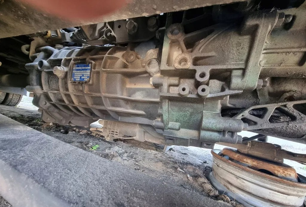 ZF MANUALNA RENAULT MIDLUM DXI GAMA D VOLVO FL 6S1000 TO - Gearbox: picture 1 ZF MANUALNA RENAULT MIDLUM DXI GAMA D VOLVO FL 6S1000 TO - Gearbox: picture 1