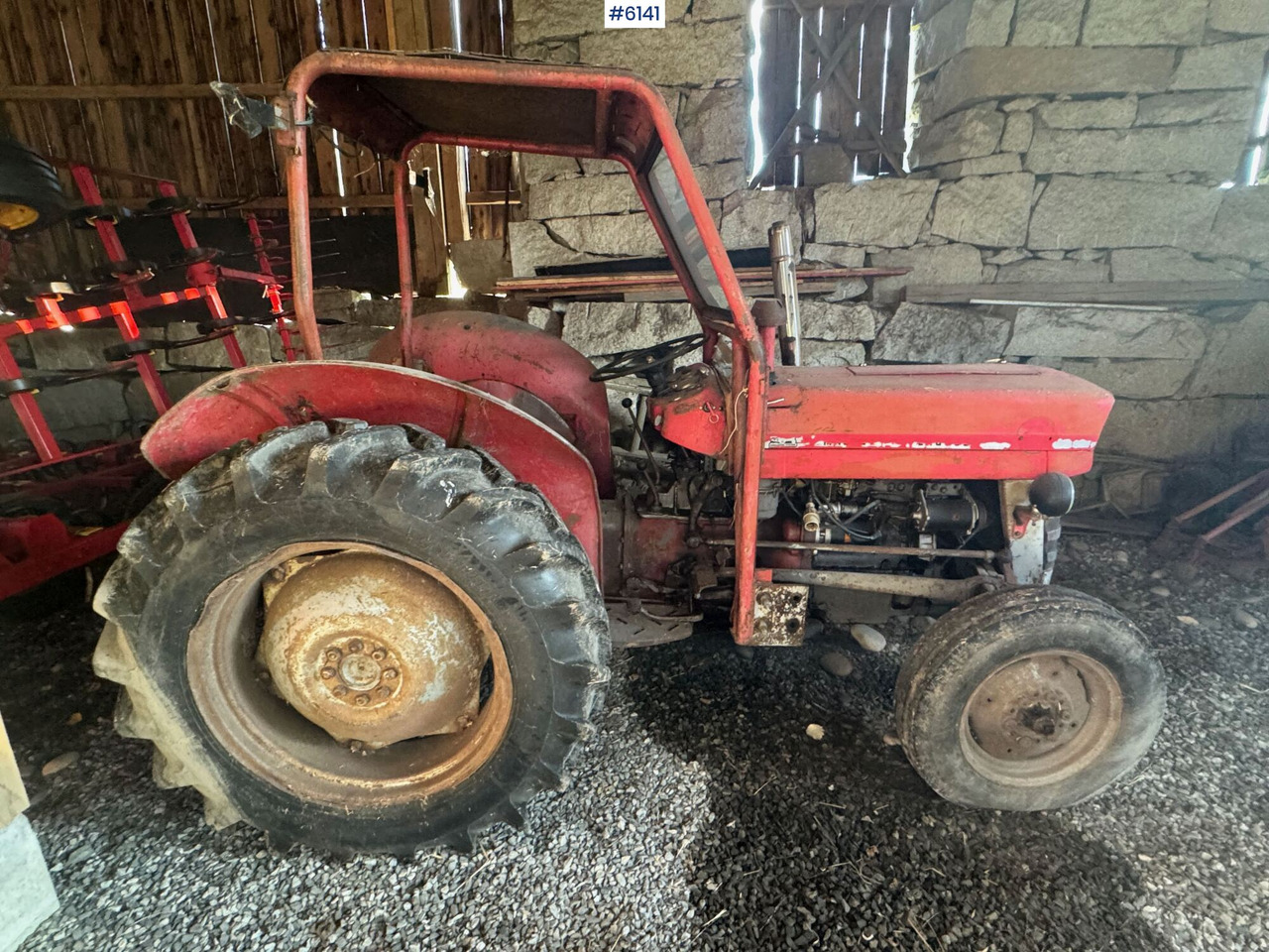 1967 Massey Ferguson 135. WATCH VIDEO! - Farm tractor: picture 2 1967 Massey Ferguson 135. WATCH VIDEO! - Farm tractor: picture 2