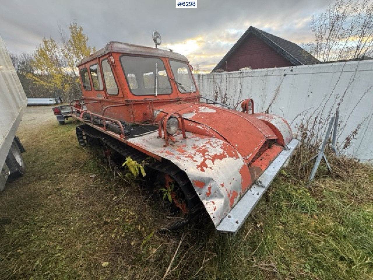 1970 Snow Trac ST4 Tracked Vehicle - Snow removal vehicle: picture 4 1970 Snow Trac ST4 Tracked Vehicle - Snow removal vehicle: picture 4