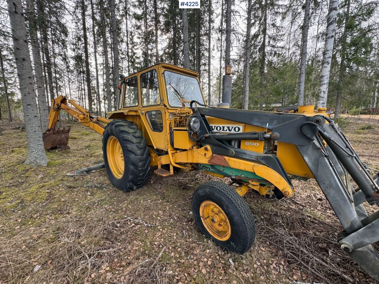 1978 Volvo 650 Traktorgraver m/ 4 skuffer - Farm tractor: picture 3 1978 Volvo 650 Traktorgraver m/ 4 skuffer - Farm tractor: picture 3