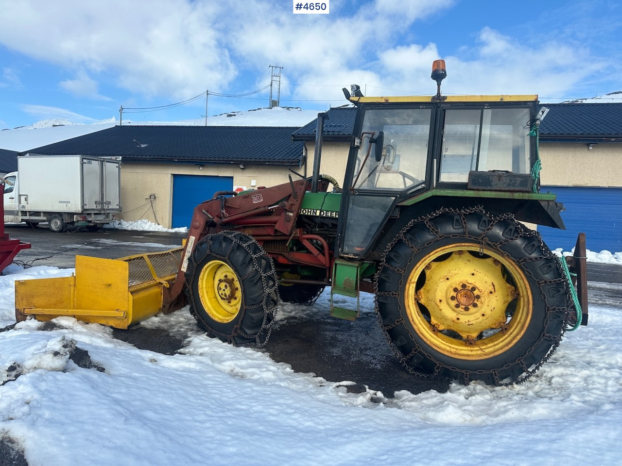 1981 John Deere 2040 w/ loader, triangle, snow blower, pallet forks and hydraulic unit. WATCH VIDEO. - Farm tractor: picture 2 1981 John Deere 2040 w/ loader, triangle, snow blower, pallet forks and hydraulic unit. WATCH VIDEO. - Farm tractor: picture 2