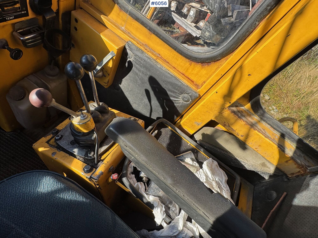 Wheel loader 1983 Volvo BM 4500 repair object: picture 18 Wheel loader 1983 Volvo BM 4500 repair object: picture 18