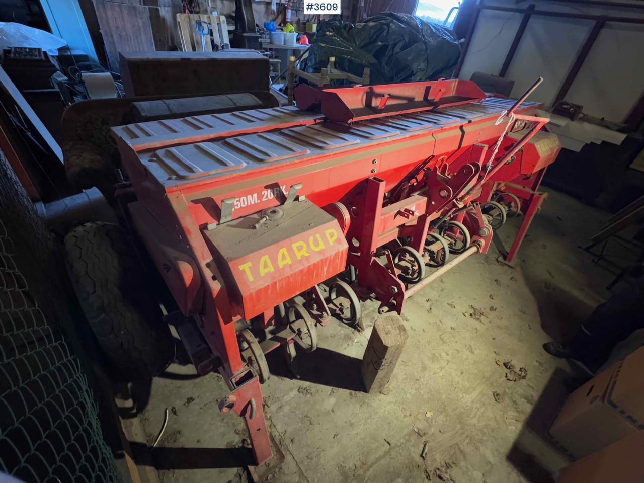 1984 Taarup KMA 2.50M 20R - Seed drill: picture 5 1984 Taarup KMA 2.50M 20R - Seed drill: picture 5