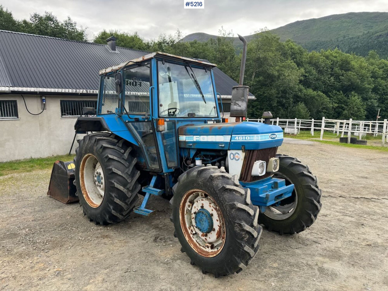 1986 Ford 4610 4x4 - Farm tractor: picture 2 1986 Ford 4610 4x4 - Farm tractor: picture 2