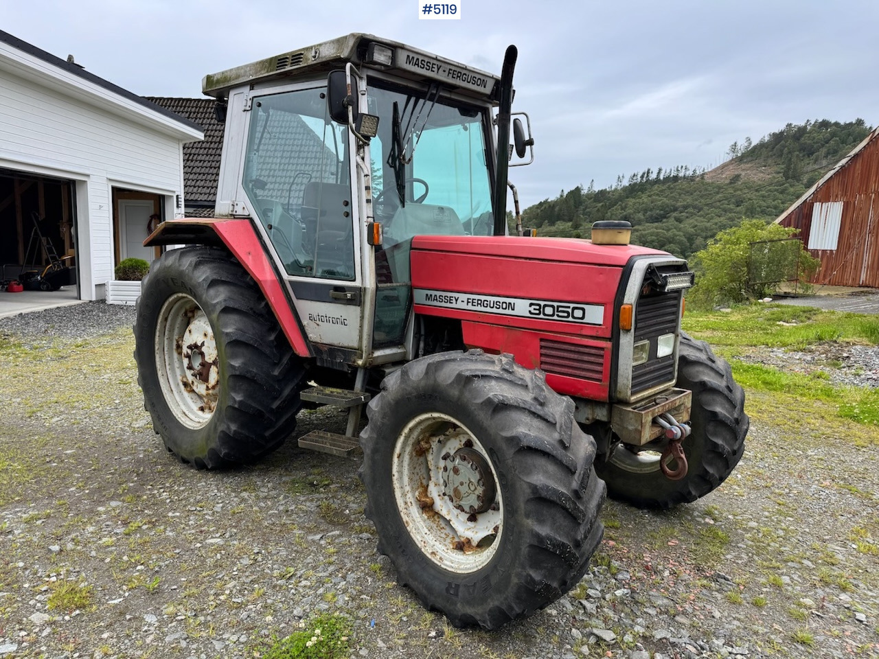 1987 Massey Ferguson 3050 Autotronic - Farm tractor: picture 1 1987 Massey Ferguson 3050 Autotronic - Farm tractor: picture 1