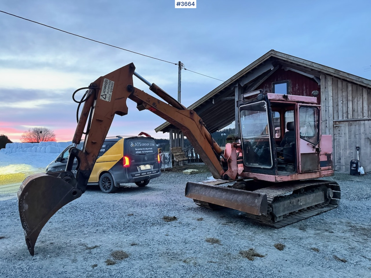 1987 Schaeff HR30 Tracked excavator with two buckets. - Excavator: picture 5 1987 Schaeff HR30 Tracked excavator with two buckets. - Excavator: picture 5