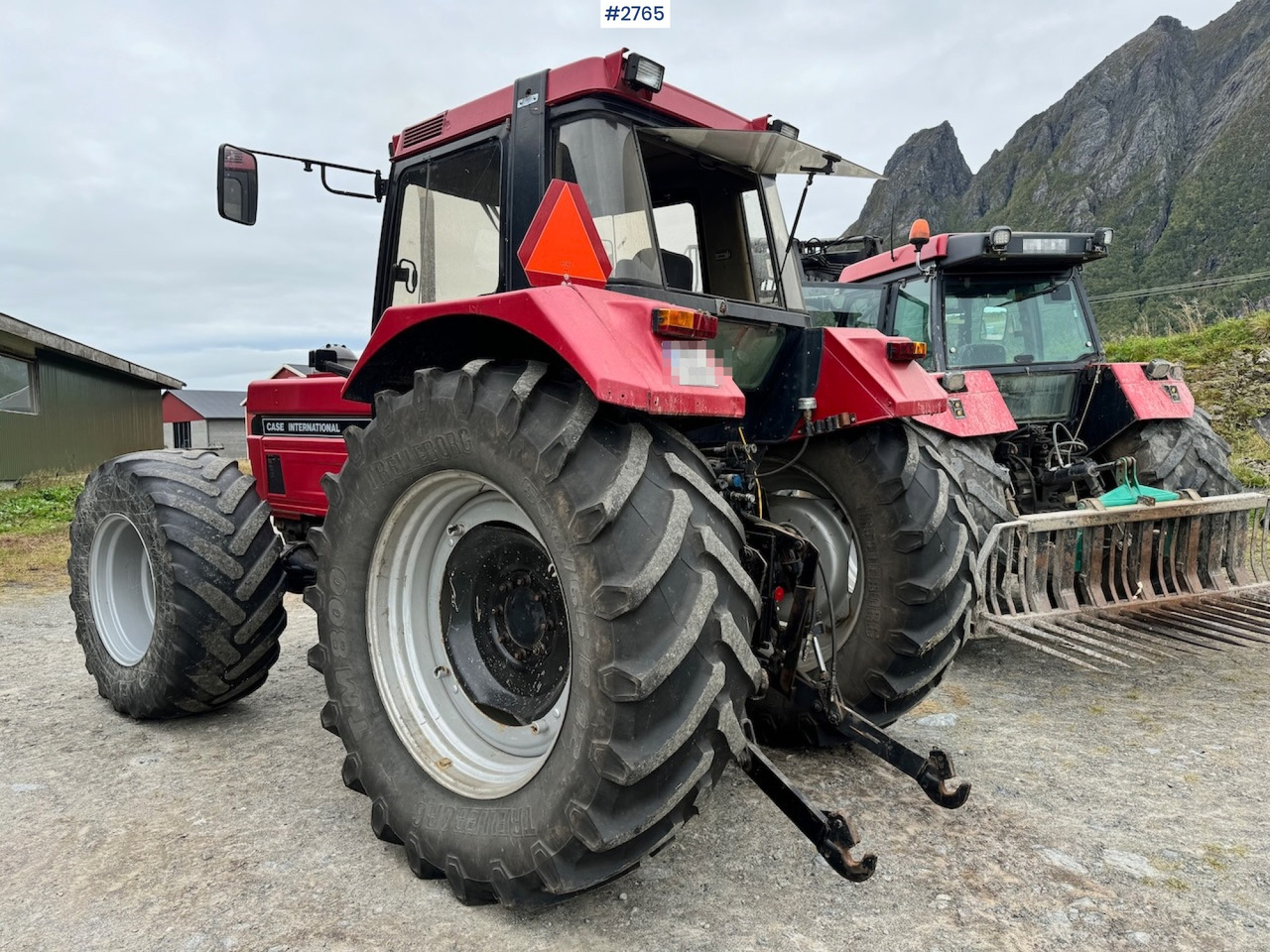 1988 Case International 1255AXL 4x4 - Farm tractor: picture 3 1988 Case International 1255AXL 4x4 - Farm tractor: picture 3