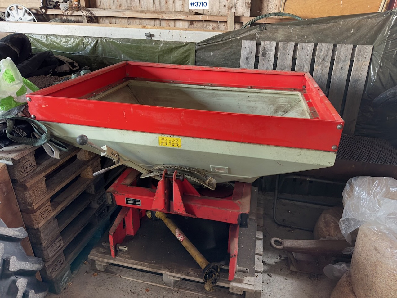 1989 Rauch Komet ZSA600 Fertilizer spreader - Fertilizer spreader: picture 1 1989 Rauch Komet ZSA600 Fertilizer spreader - Fertilizer spreader: picture 1