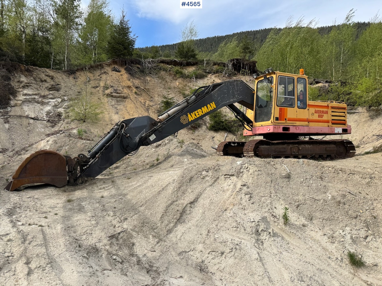 1990 Åkerman H10B - Excavator: picture 1 1990 Åkerman H10B - Excavator: picture 1