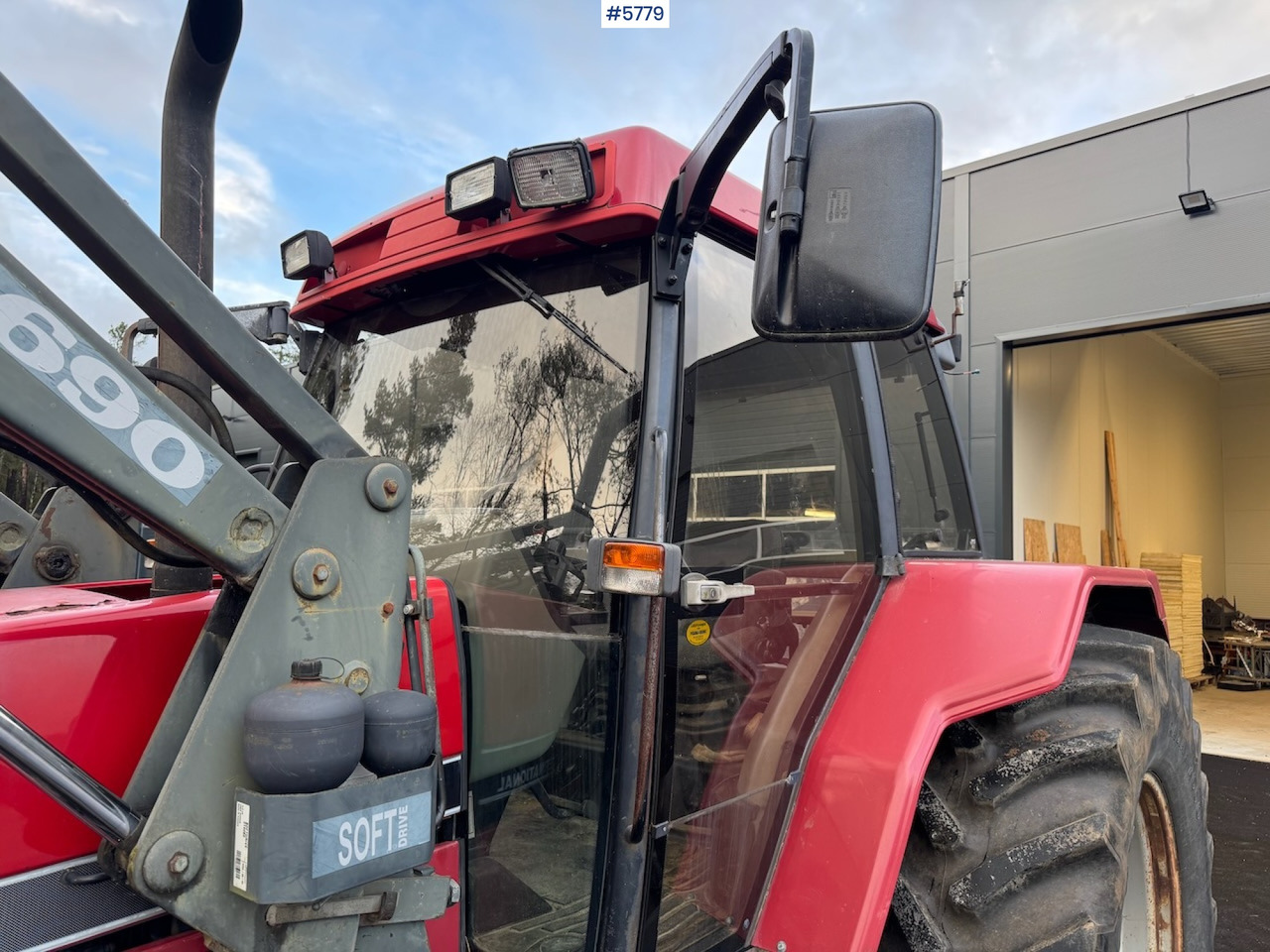 1995 Case IH 5150 Maxxum w/ front loader. - Farm tractor: picture 3 1995 Case IH 5150 Maxxum w/ front loader. - Farm tractor: picture 3