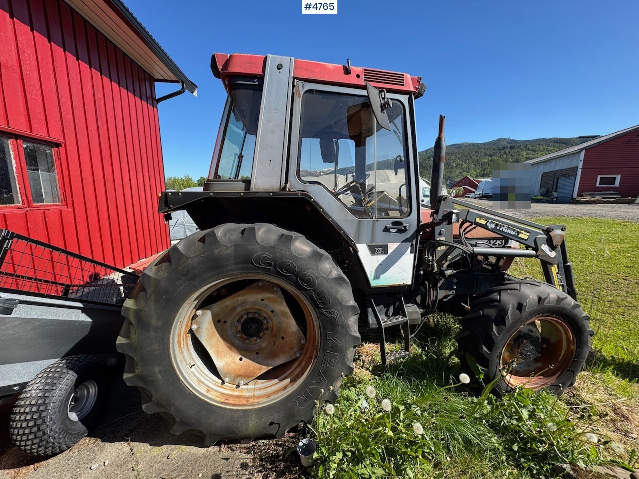1995 Case International 4230 w/front loader. - Farm tractor: picture 5 1995 Case International 4230 w/front loader. - Farm tractor: picture 5