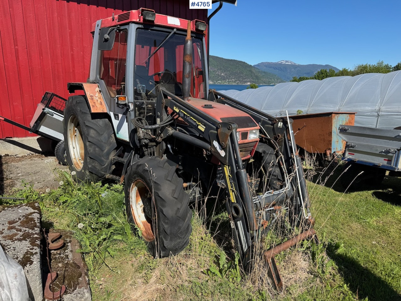 1995 Case International 4230 w/front loader. - Farm tractor: picture 4 1995 Case International 4230 w/front loader. - Farm tractor: picture 4