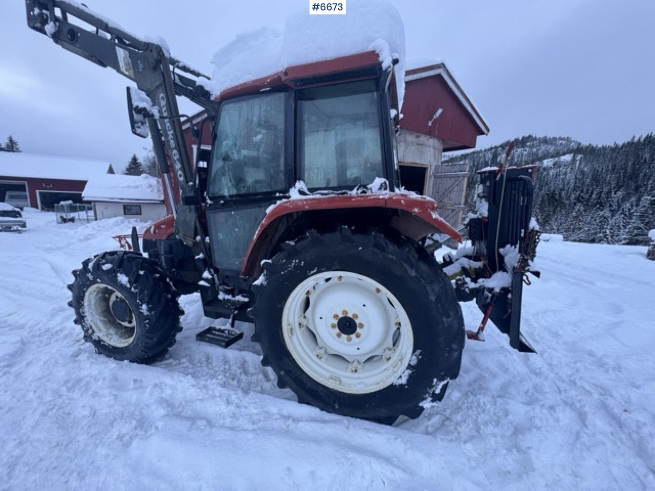 1996 New Holland L75 with front loader and 3rd function - Farm tractor: picture 5 1996 New Holland L75 with front loader and 3rd function - Farm tractor: picture 5