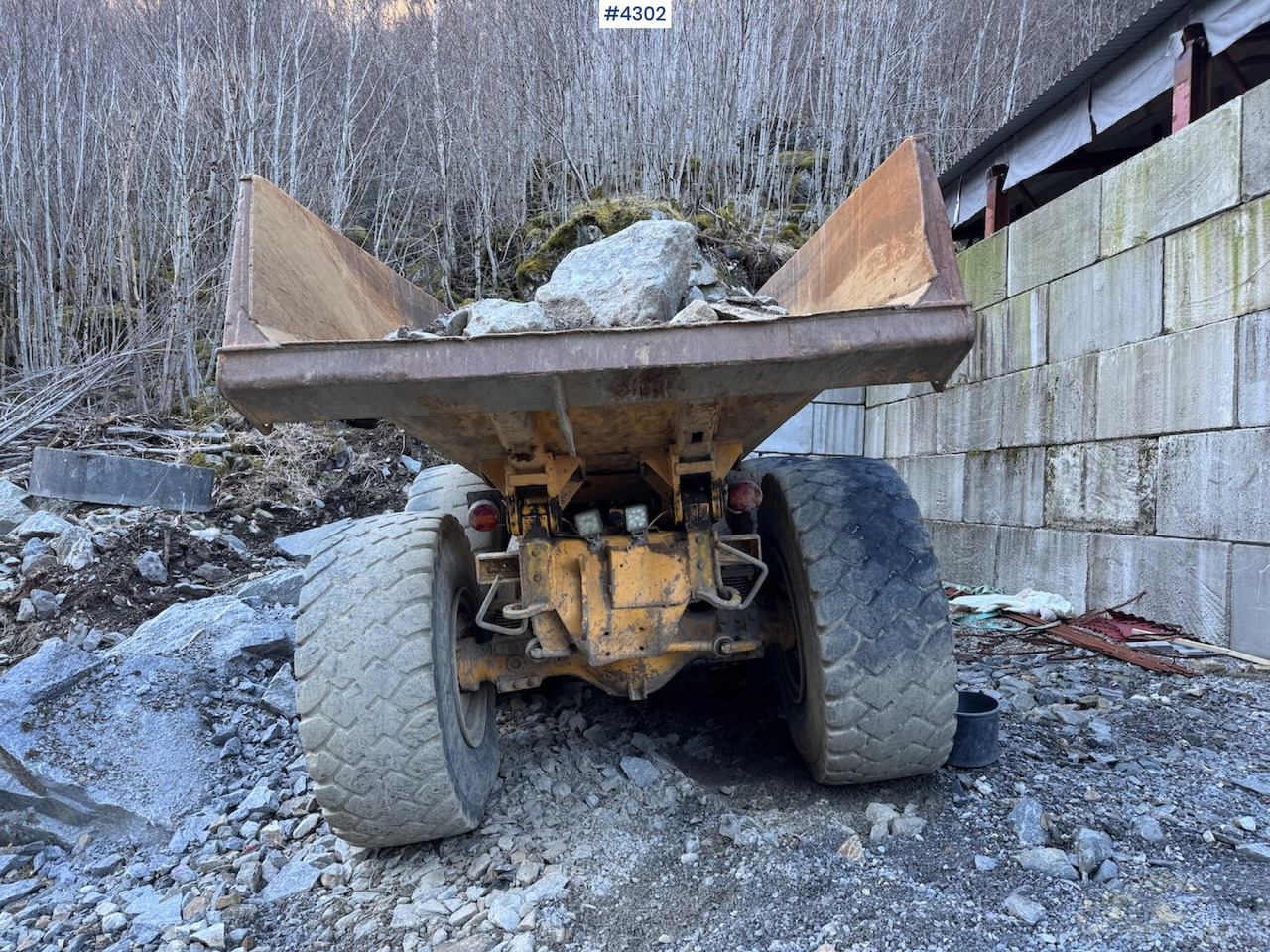 1996 Volvo A25C 6x6 - Articulated dumper: picture 5 1996 Volvo A25C 6x6 - Articulated dumper: picture 5