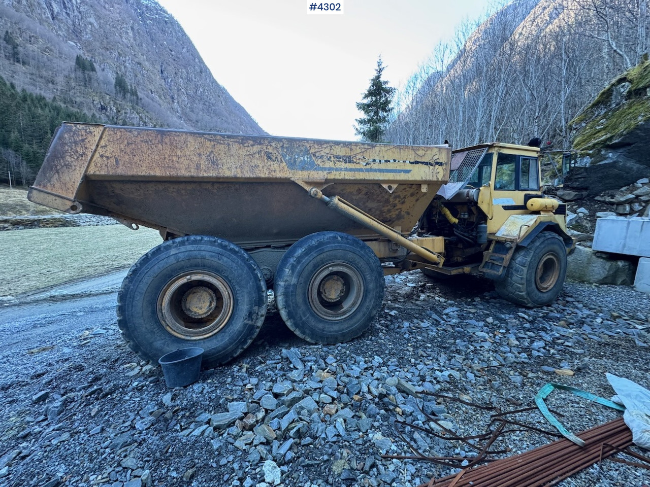 1996 Volvo A25C 6x6 - Articulated dumper: picture 2 1996 Volvo A25C 6x6 - Articulated dumper: picture 2