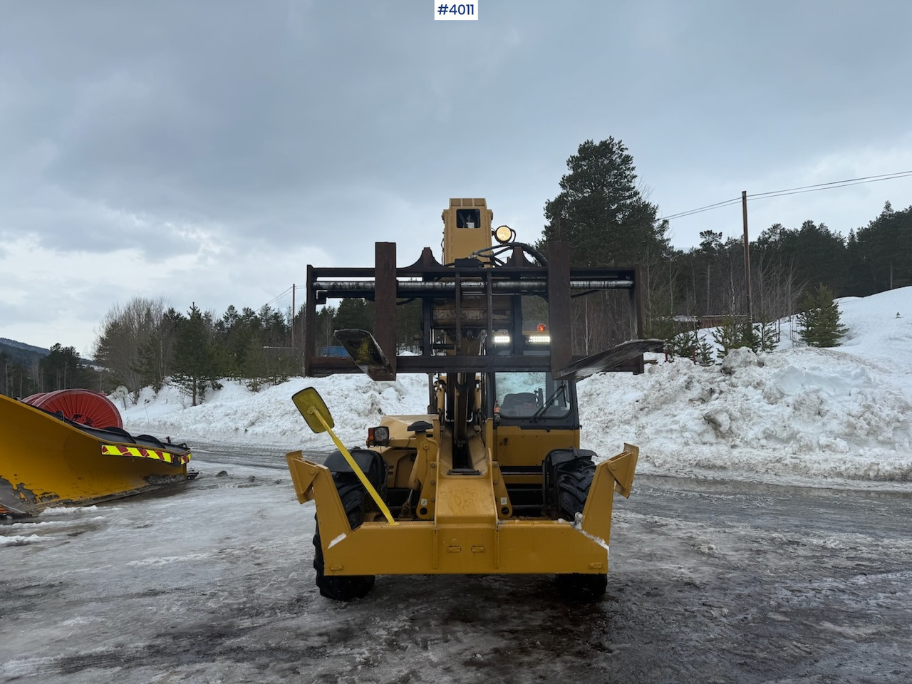 1997 CAT TH83 telescopic truck - Forklift: picture 5 1997 CAT TH83 telescopic truck - Forklift: picture 5