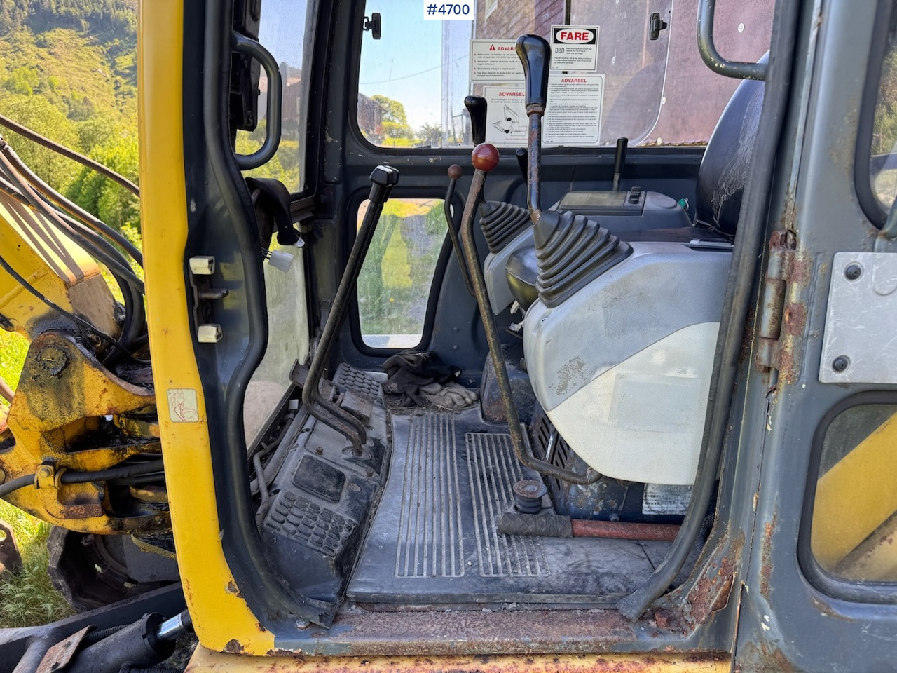 Excavator 1997 Komatsu PC40-7. (Few hours).: picture 11