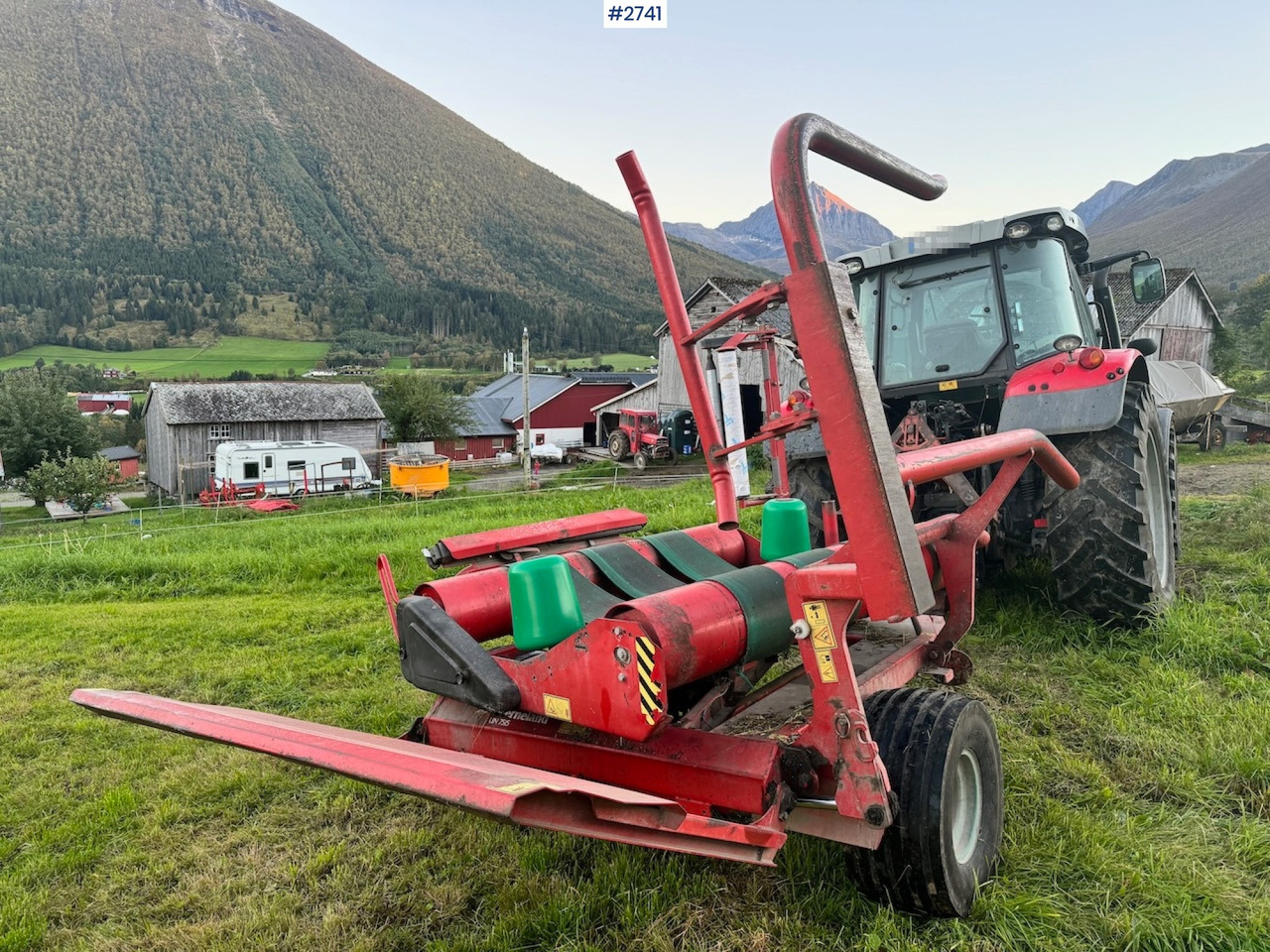 1997 Kverneland 7515 Round bale packer - Hay and forage equipment: picture 4 1997 Kverneland 7515 Round bale packer - Hay and forage equipment: picture 4