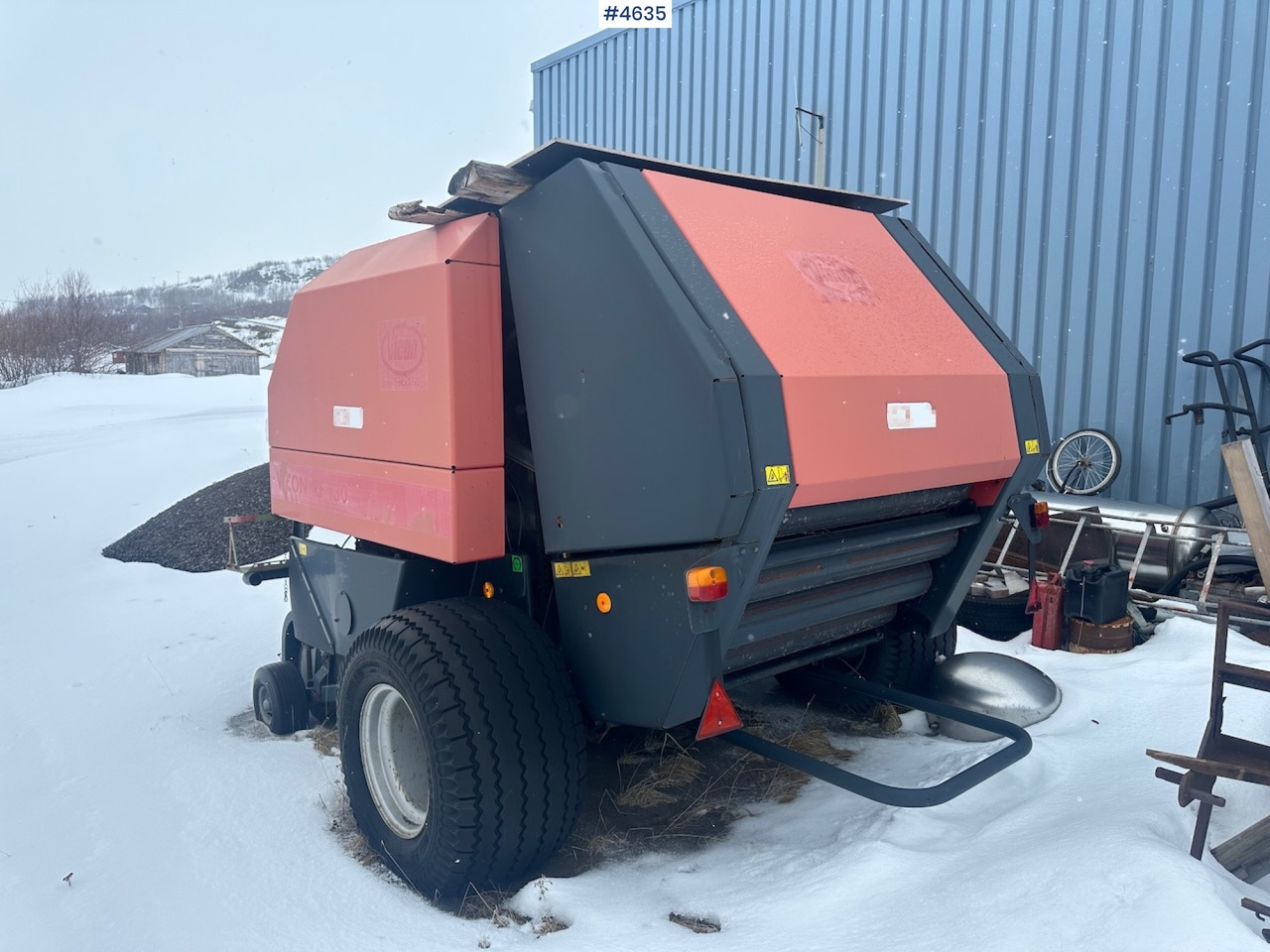 1998 Vicon RF 130 Round baler. - Hay and forage equipment: picture 5 1998 Vicon RF 130 Round baler. - Hay and forage equipment: picture 5