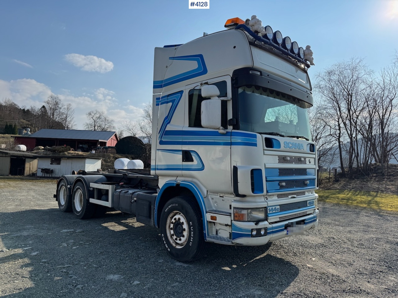 1999 Scania R 144G Hooklift - Hook lift truck: picture 1 1999 Scania R 144G Hooklift - Hook lift truck: picture 1