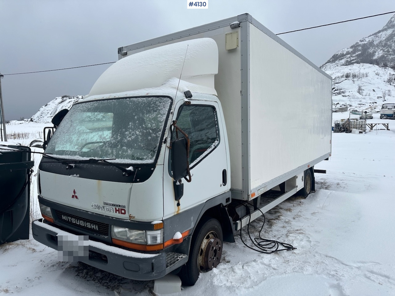 2001 Mitsubishi Canter skapbil - Box truck: picture 1 2001 Mitsubishi Canter skapbil - Box truck: picture 1