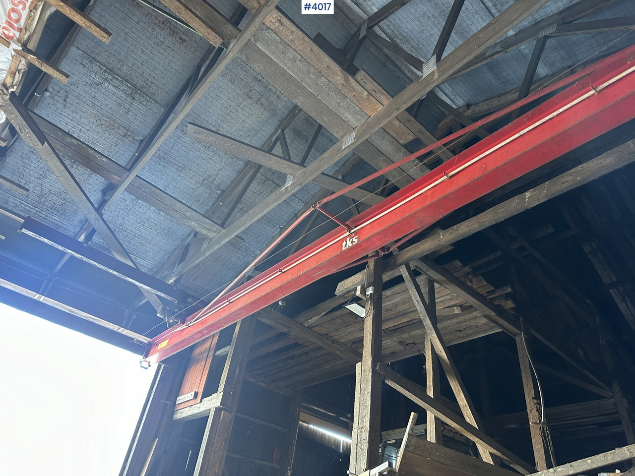 2002 TKS Overhead crane m/ Steel hoist and 20 m rail track. - Livestock equipment: picture 4 2002 TKS Overhead crane m/ Steel hoist and 20 m rail track. - Livestock equipment: picture 4