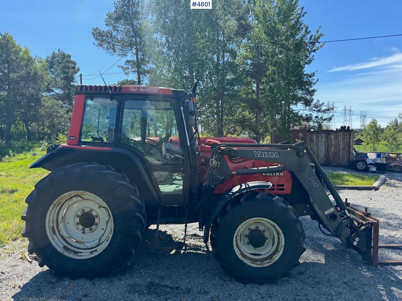 2002 Valtra 6300 4x4 w/ front loader - Farm tractor: picture 4 2002 Valtra 6300 4x4 w/ front loader - Farm tractor: picture 4