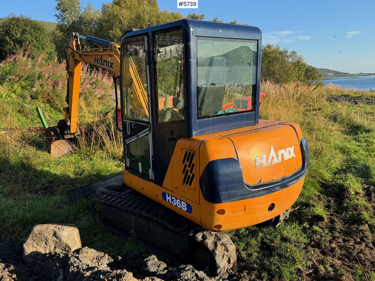2003 Hanix H36B w/ Polishing tray, Narrow tray, profile tray, sole tray and digging tray! - Excavator: picture 4 2003 Hanix H36B w/ Polishing tray, Narrow tray, profile tray, sole tray and digging tray! - Excavator: picture 4
